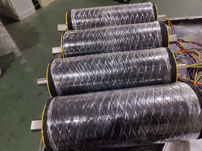 What is the difference between cast rubber drum and coated rubber drum