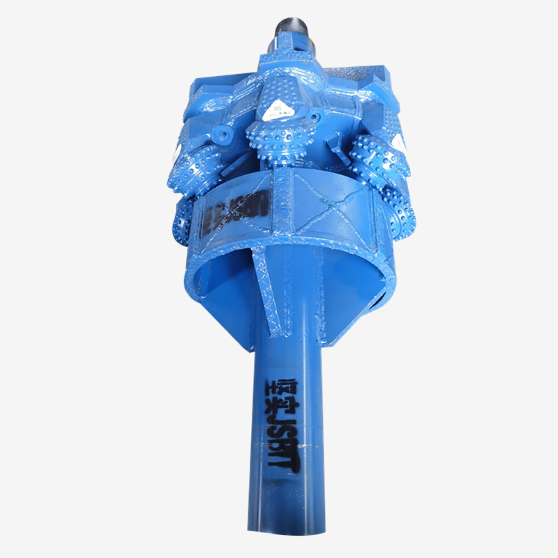 扩孔器800