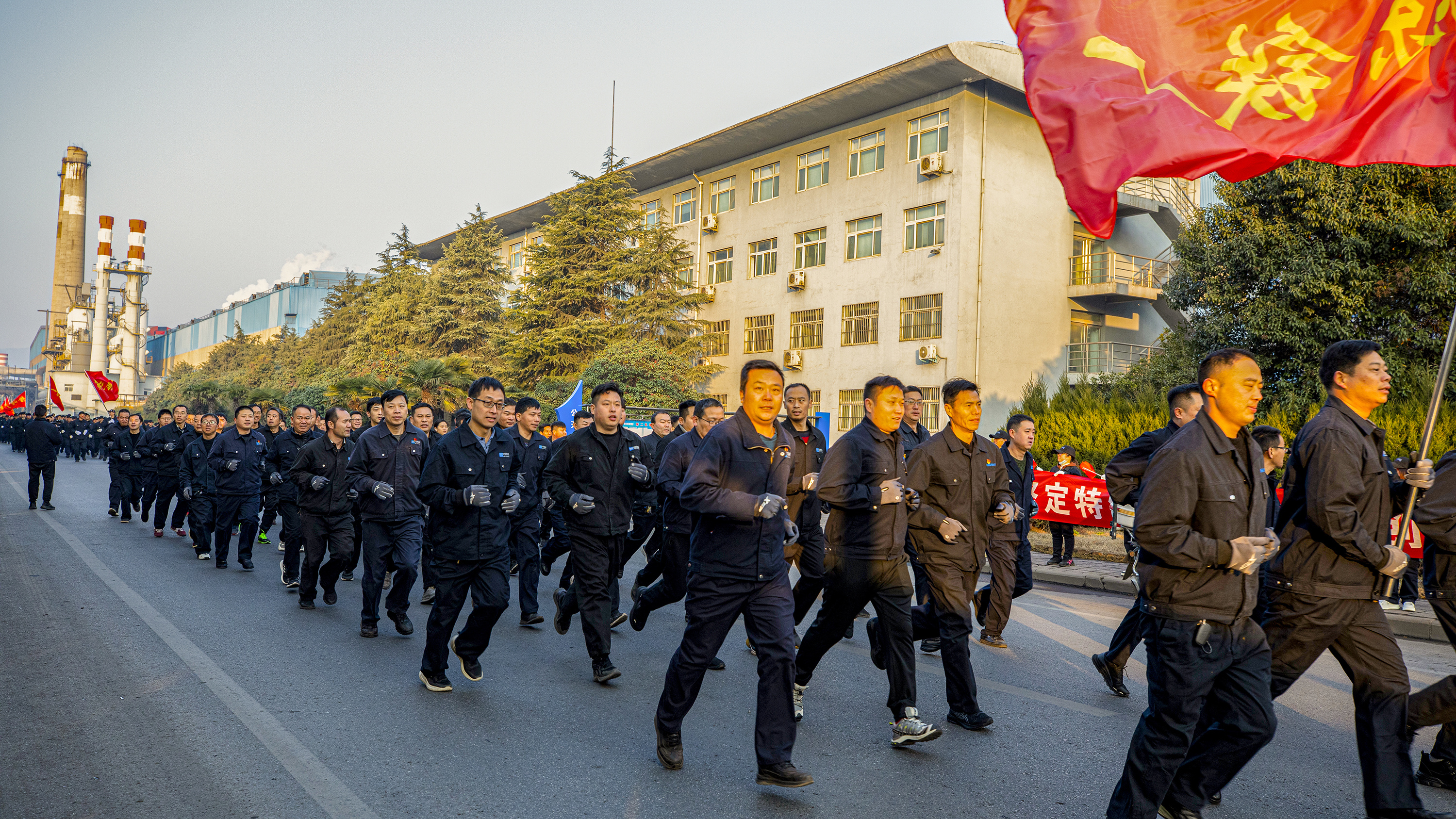 元旦长跑中的舞钢炼铁职工