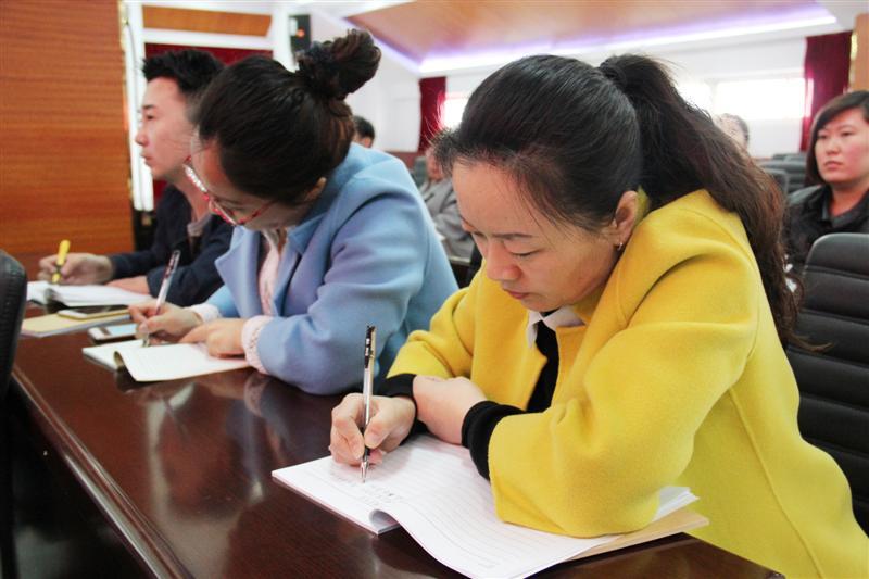 2016—2017学年度第二学期政治学习