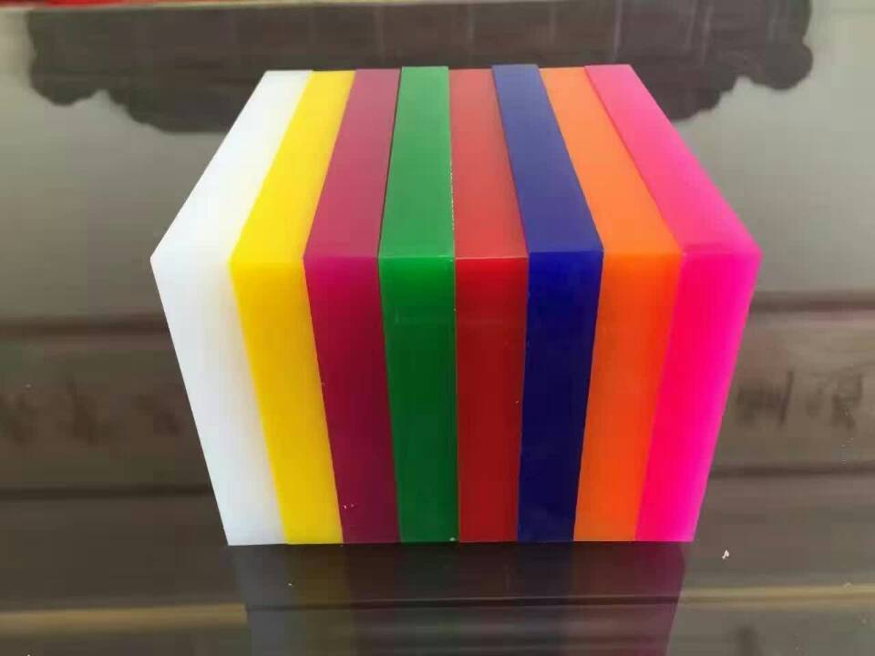 广宇亚克力剖析 亚克力异形加工制作？