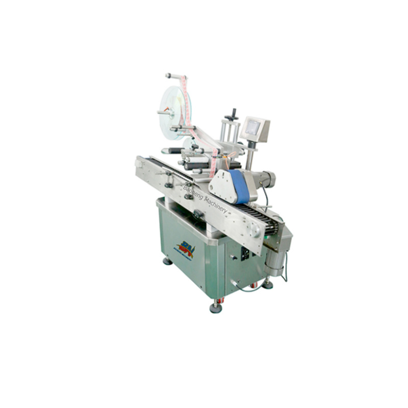 Automatic roller-type horizontal labeling machine