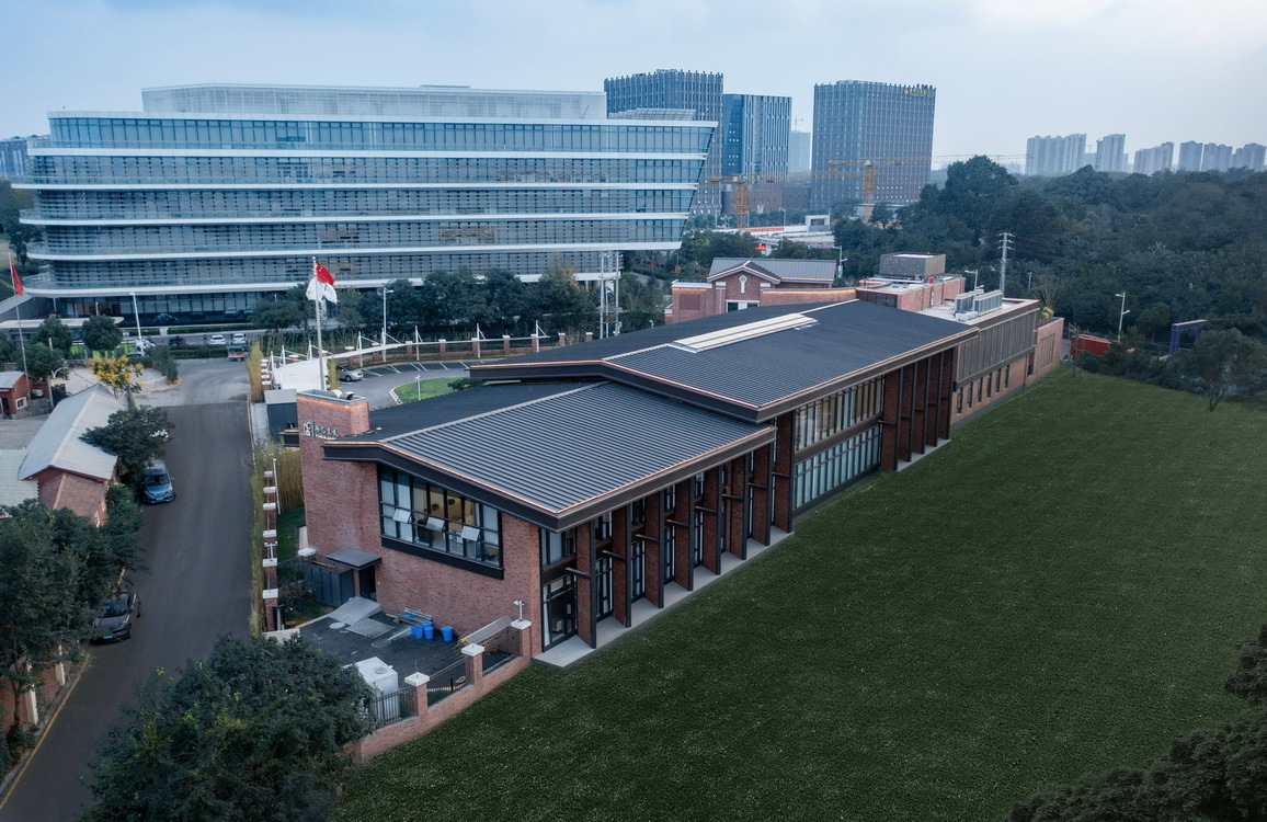 南京雨花建发办公楼