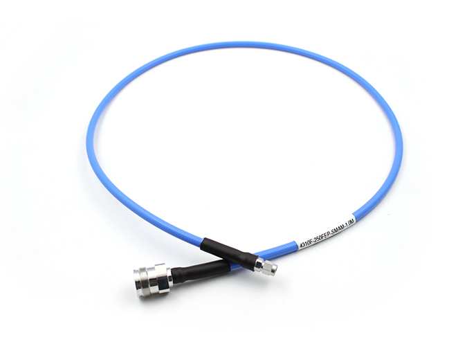 射频电缆组件4.3-10母头和SMA公头接250线缆长100CM