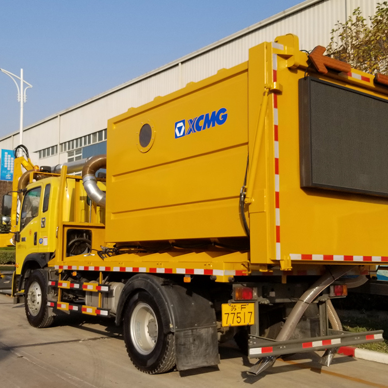 IM500AC 绿化养护车