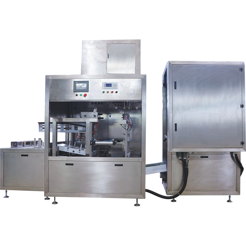 Fully automatic double station pillow type vacuum packing machine