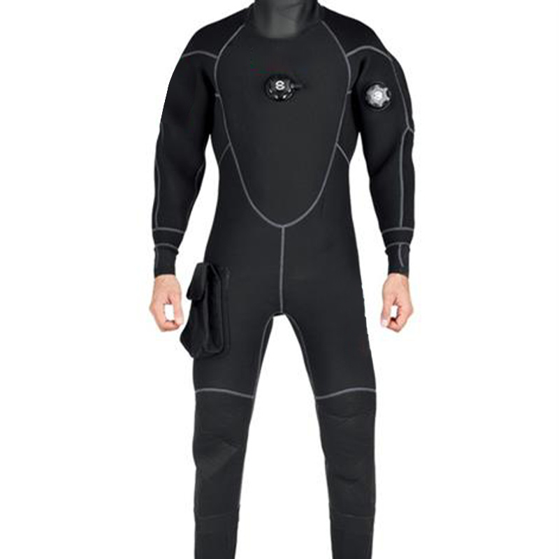 Dry diving suit