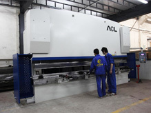 CNC bending machine 5.5 meters CNC bending machine 5.5 meters