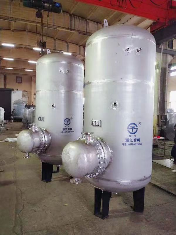 容積式換熱器廠家在原材料的采購(gòu)時(shí)，需要注意哪些事項(xiàng)