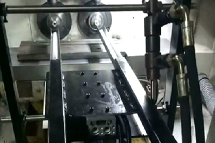 Auto siphon tube manufacuting machine