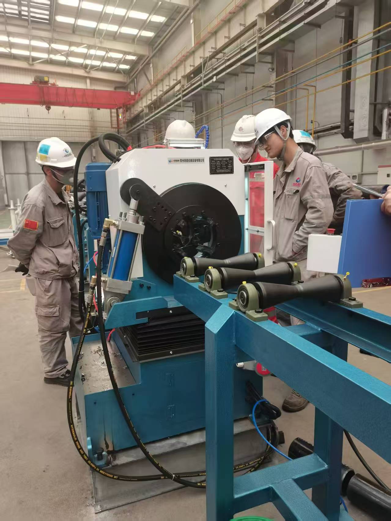 CDMS系列雙夾緊切割坡口機(jī) CDMS系列雙夾緊切割坡口機(jī)