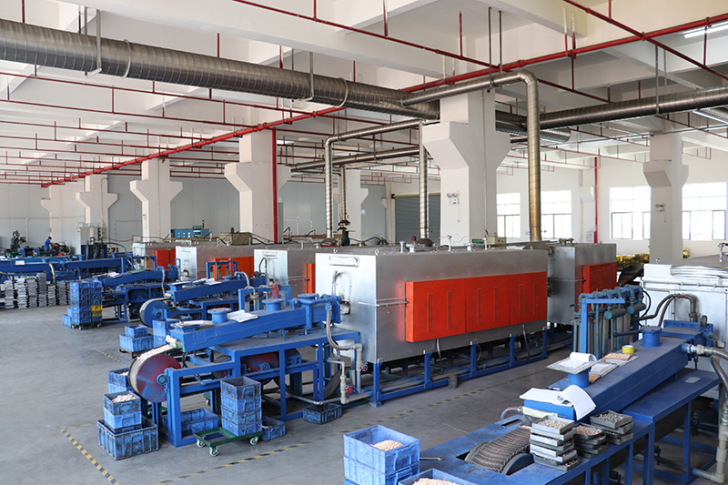 Heat treatment process of powder metallurgy