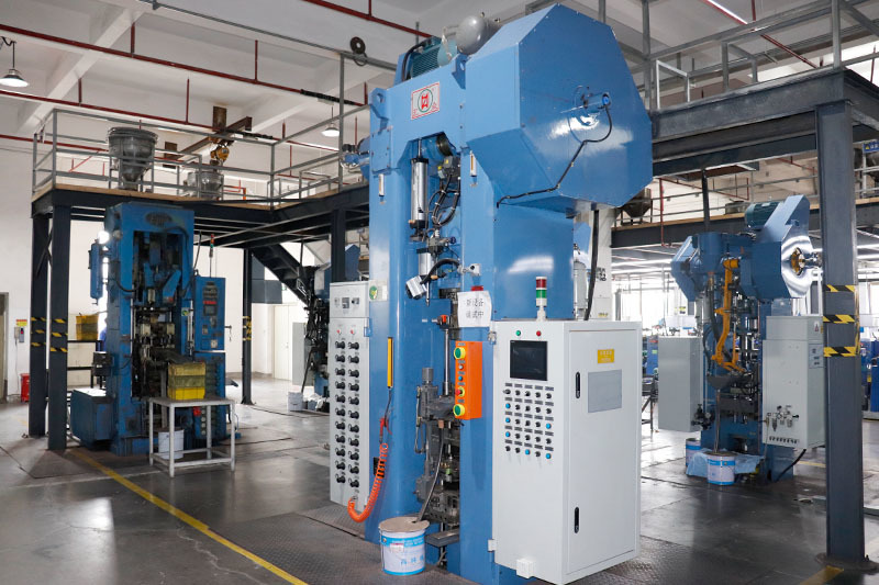 Forming press
