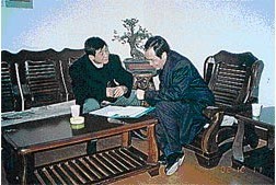 副省长辜胜阻视察我校