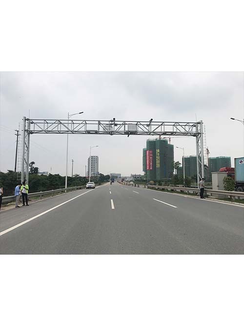 高速公路交通龍門架