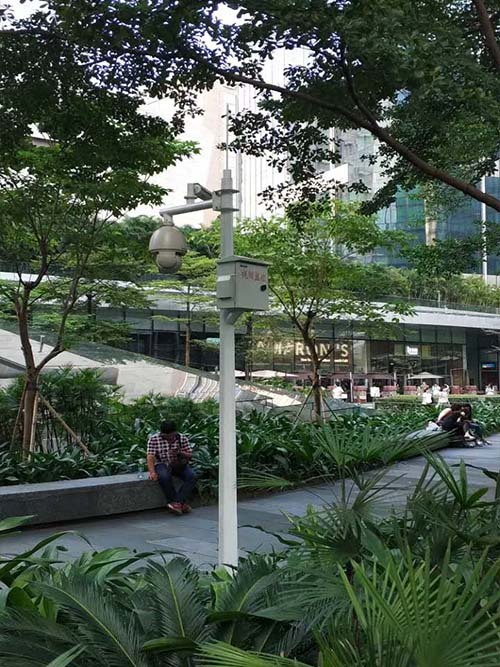 公園監(jiān)控立桿（八角桿）