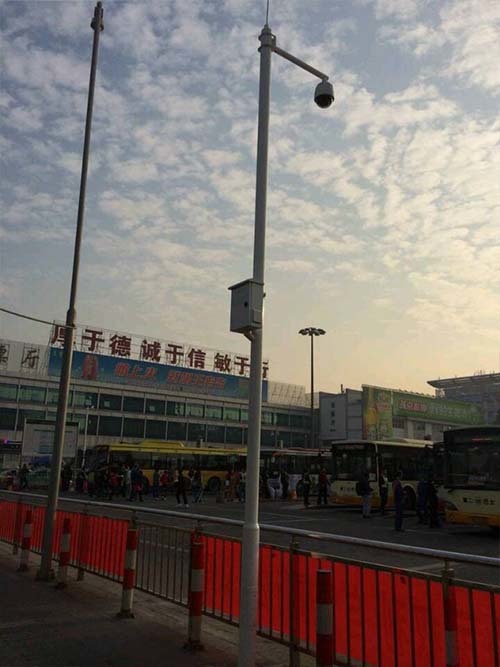 道路監(jiān)控立桿（鍍鋅圓桿）