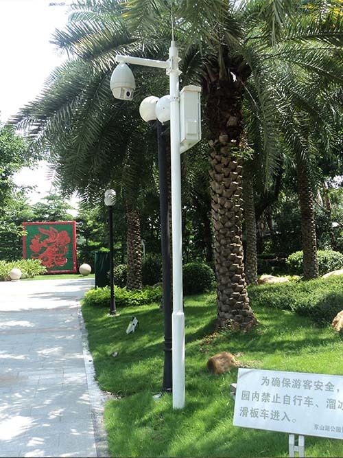 公園監(jiān)控立桿（鍍鋅圓桿）