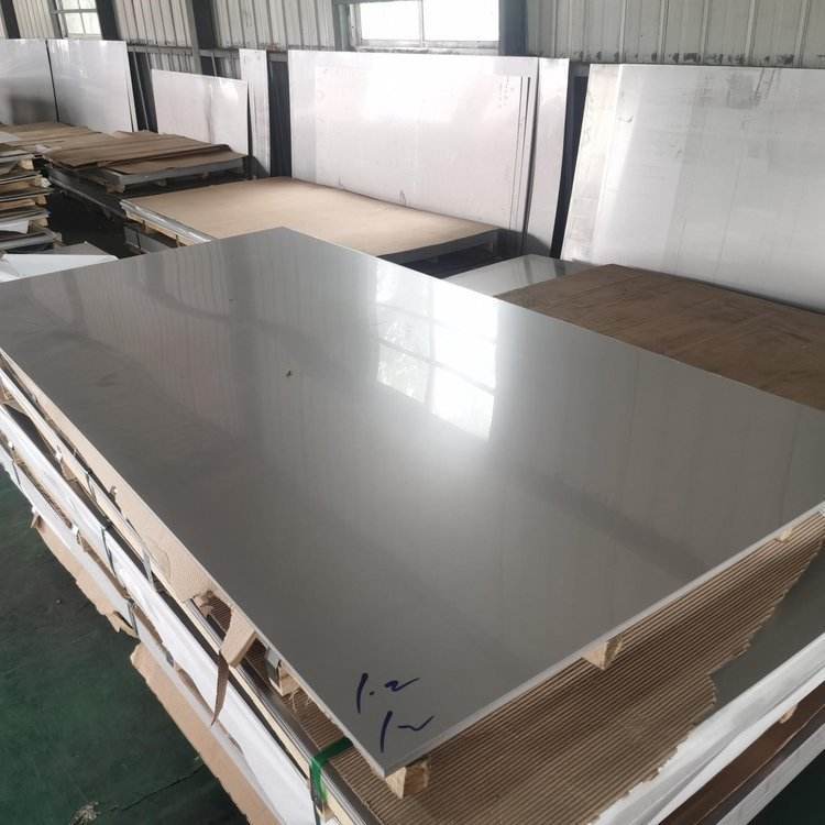 Understanding Steel Flat Products: Thin Plate, Coil Plate, and Medium Thick Plate Explained