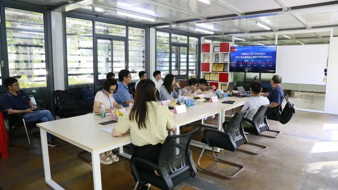 Guangdong Province Graduate Joint Training Base (Foshan) Supervision Team Visits Strong Technology to Supervise the Joint Training of Graduate Students