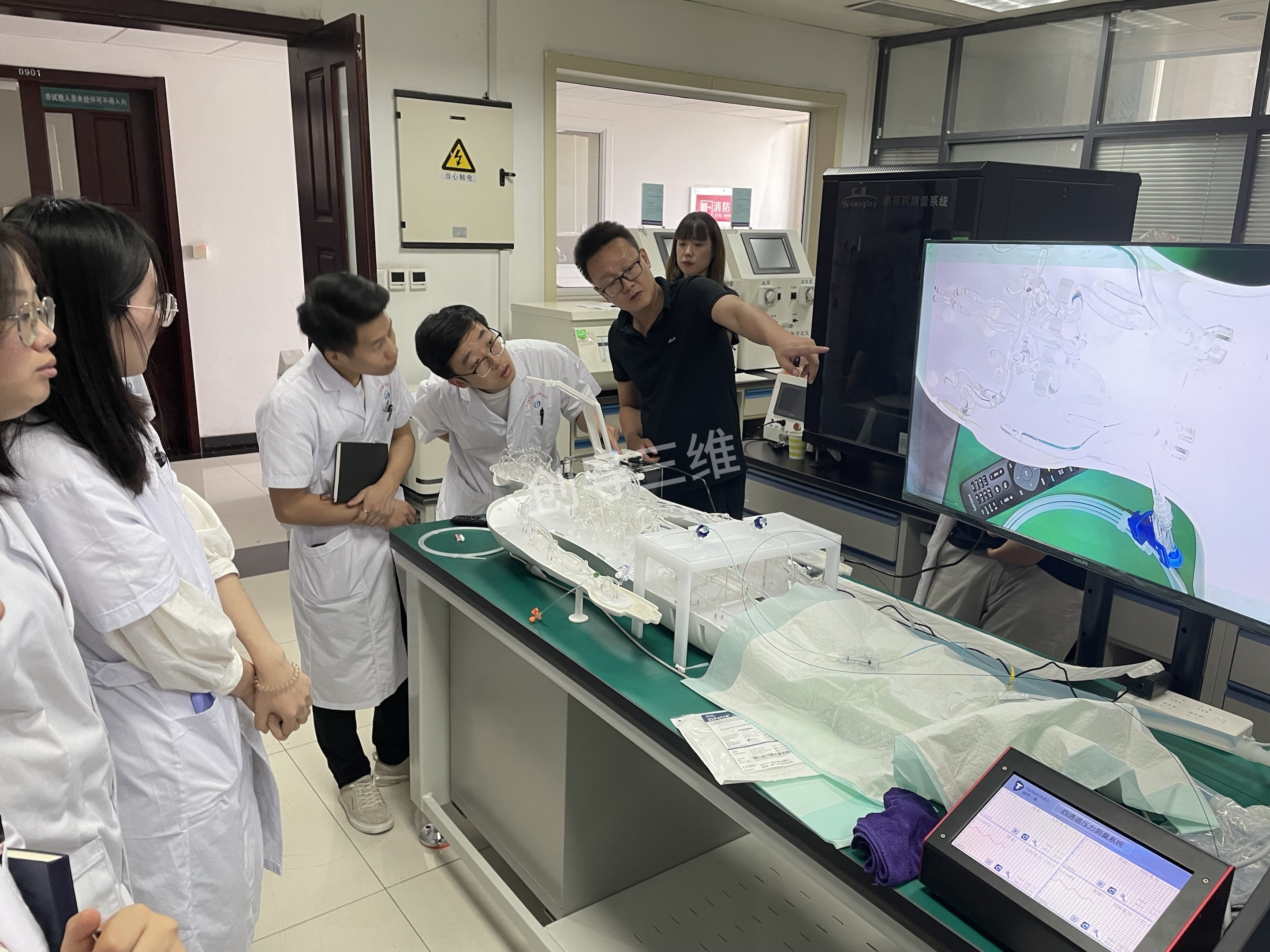 新一代3D打印全身血液循环系统交付山东省医疗器械产品质量检验中心 用于新研发介入器械测试验证