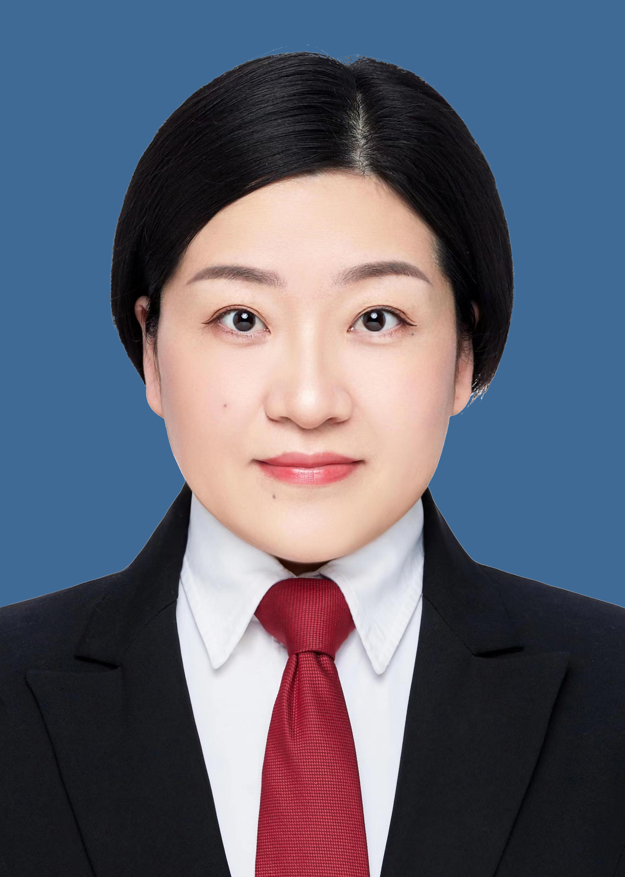 曹盈