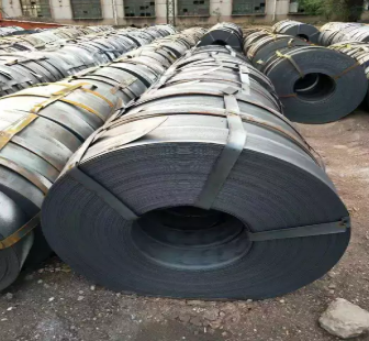 2021 Latest A36 SS400 Q235B hot rolled Black Carbon Steel Coil