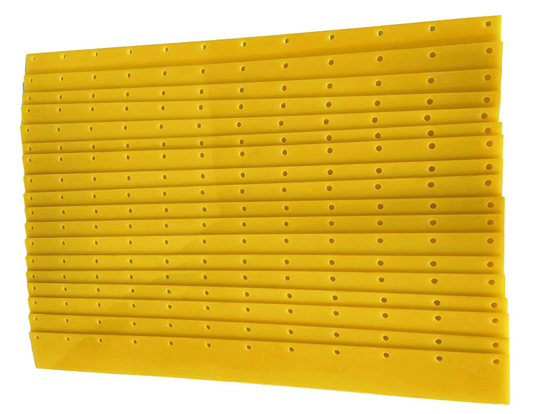 009 FGB snowboard
