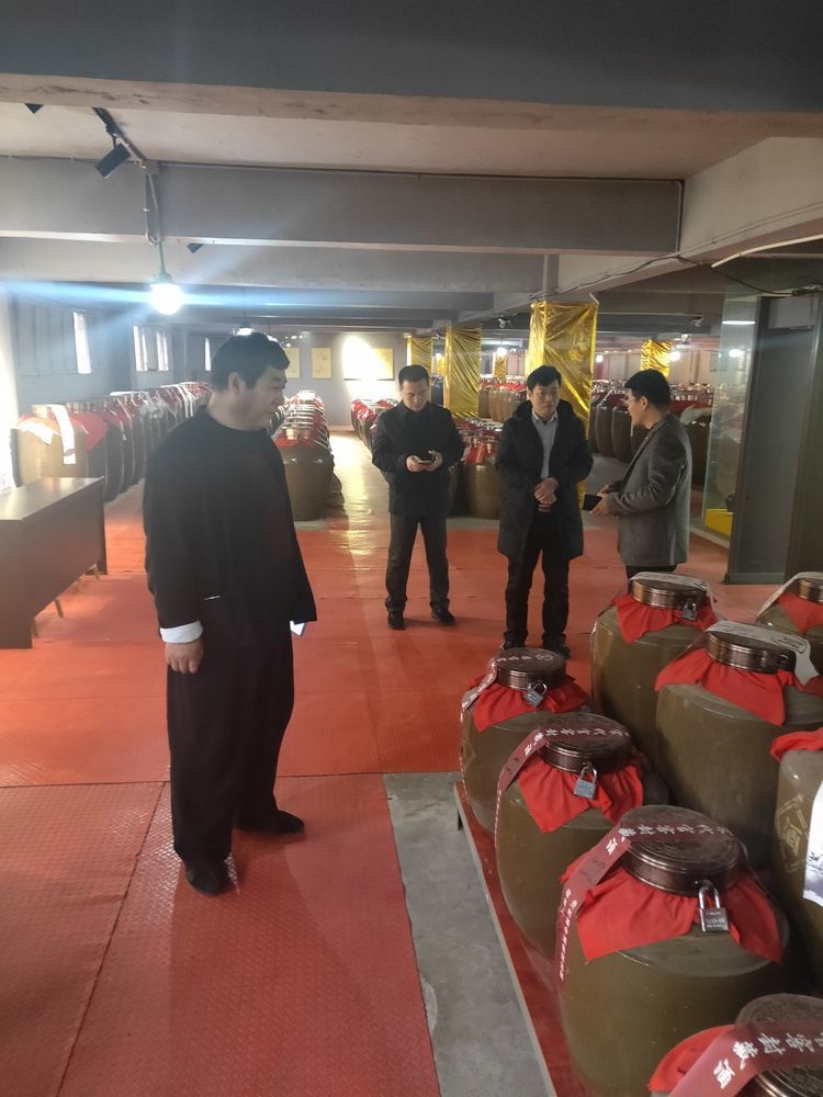 诗赞贵州“宋代官窖酒”