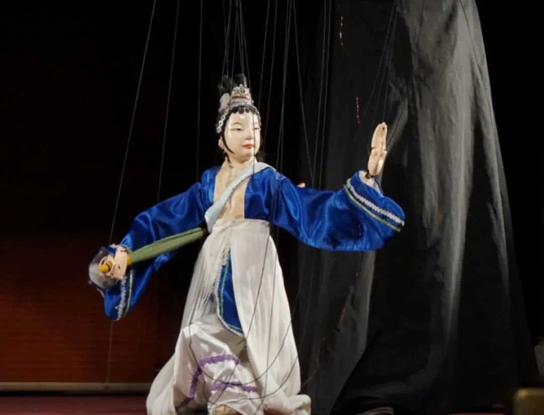 演出预告｜泉州木偶剧院古典小剧场本周惠民演出。