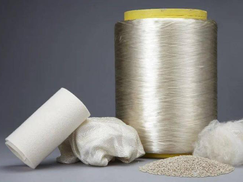 What are the two categories of polyester twisted ribbons?