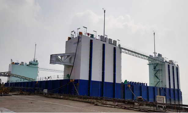 Saudi Aramco Launching Barge Saudi Aramco Launching Barge