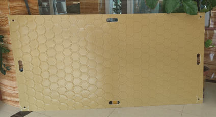 Durable anti-slip HDPE ground mats , Construction rig mats