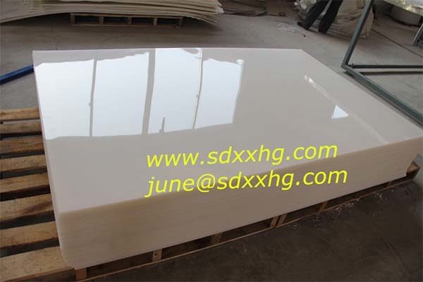Extruded anti -UV HDPE sheet with white colour