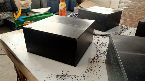 Thick UHMWPE or HDPE black block
