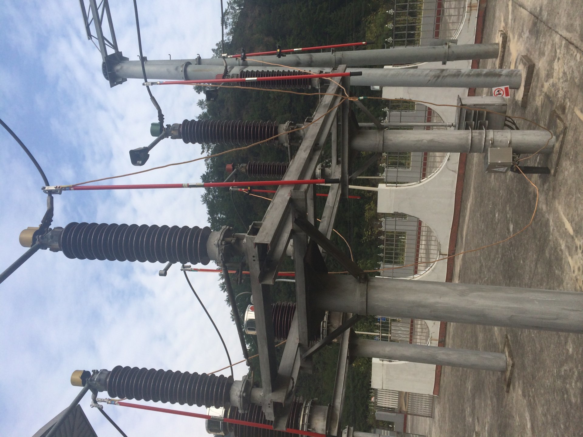 Transformation, overhaul and maintenance of 110kV-550kV DSC disconnector