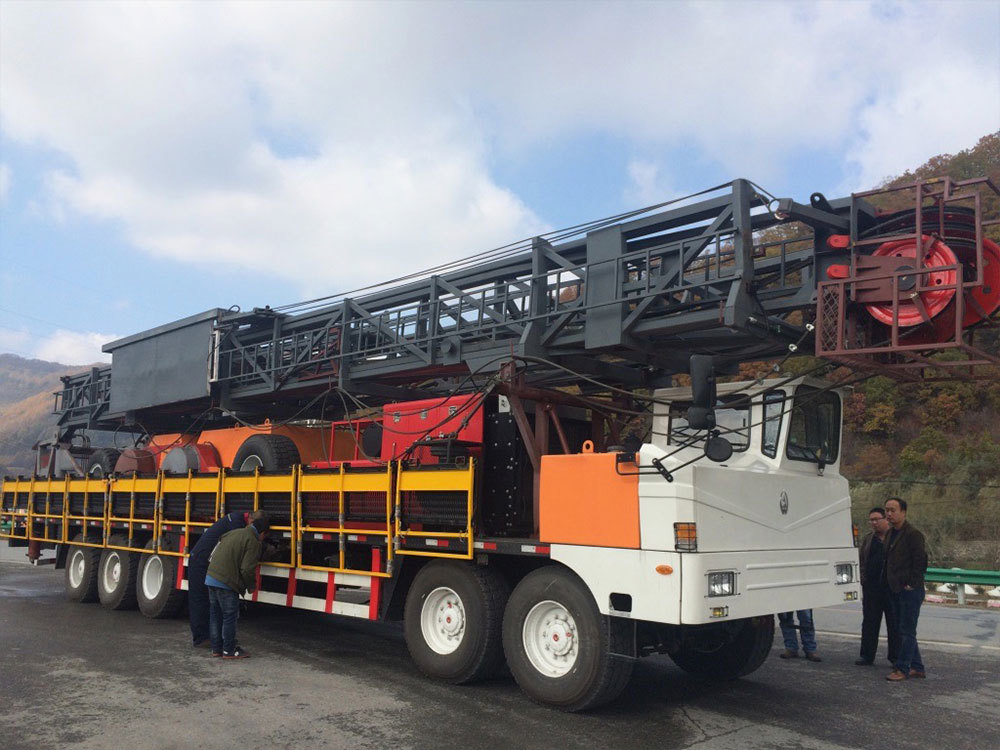 XJ-450 Workover Rig Road Running Test ordered by Argentina Client