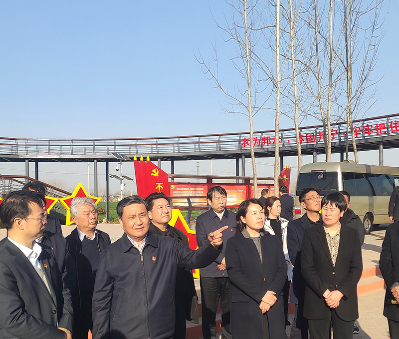 2021年2月河南省副省长武国定视察我司承建的尉氏县张市镇高标准农田建设示范区 2021年2月河南省副省长武国定视察我司承建的尉氏县张市镇高标准农田建设示范区