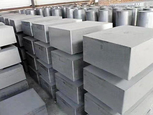 Moulded graphite