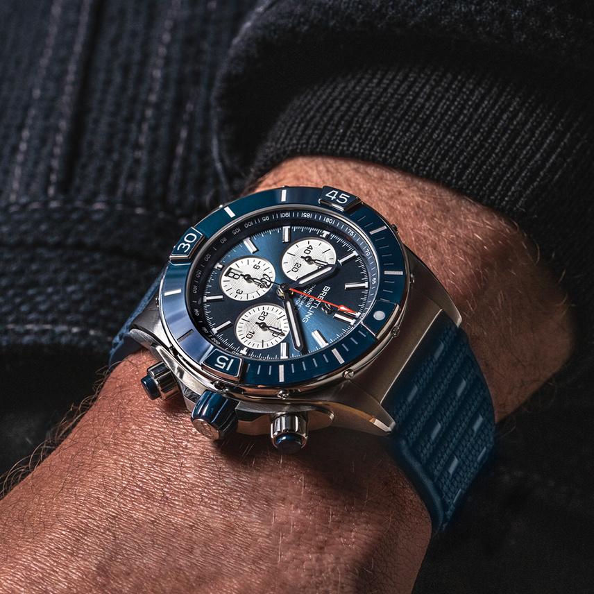 百年靈超級機械計時B01腕表44（SUPER CHRONOMAT B01 44） 型號：AB0136161C1S1