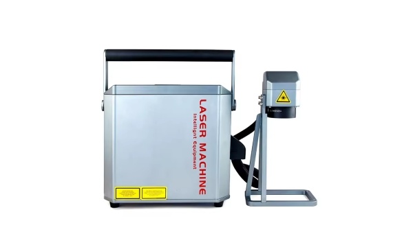 Handheld fiber laser marking machine