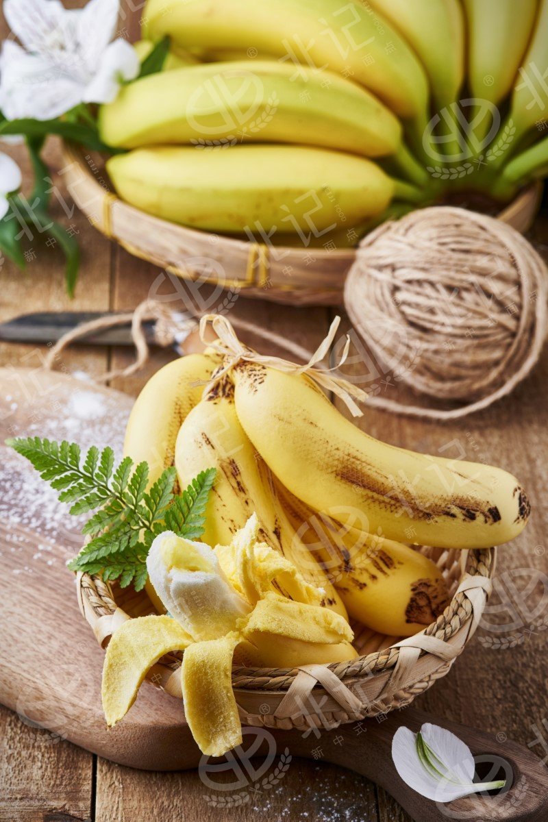 Mousse Banana Bun