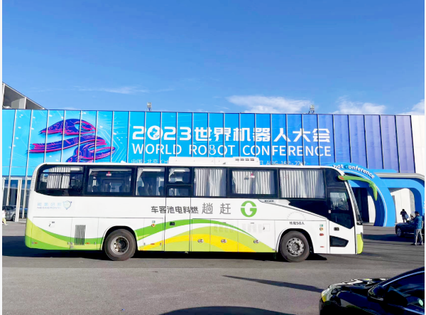 征程万里踏氢波丨新研氢能20台氢能客车在京安全运营过20万公里