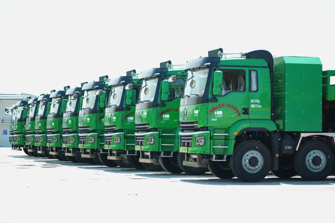 康明斯Accelera氢燃料电池渣土车批量交付运营