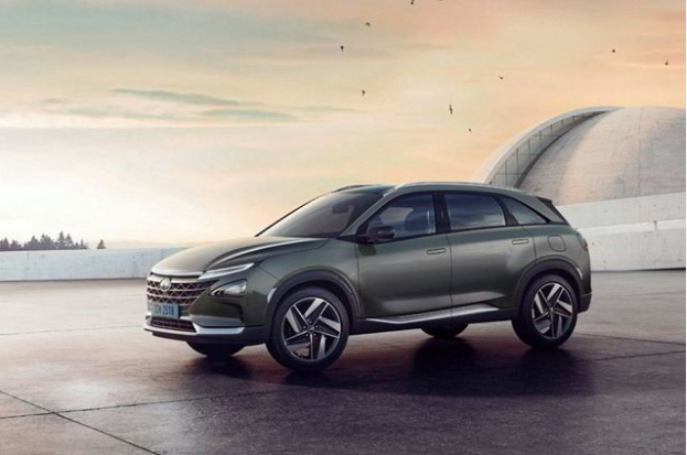 Hyundai Unveils The 2024 Version Of Its Hydrogen-powered Nexo Fuel-cell ...