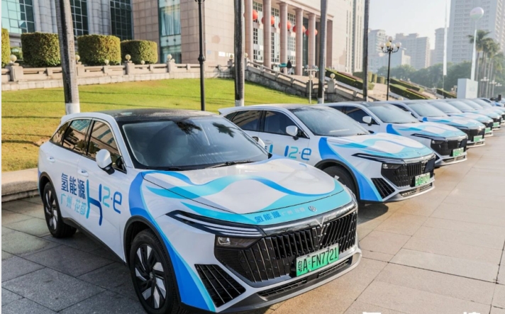 Dongfeng Motor begins commercial pilot operation of Venucia V-Online’s hydrogen-powered cars