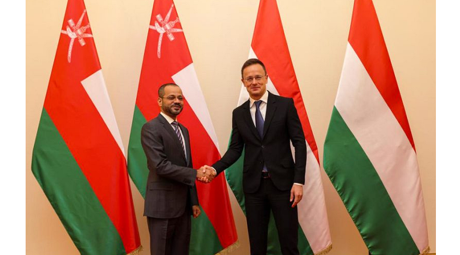 Oman and Hungary Foreign Ministers  Discuss Green Hydrogen Production