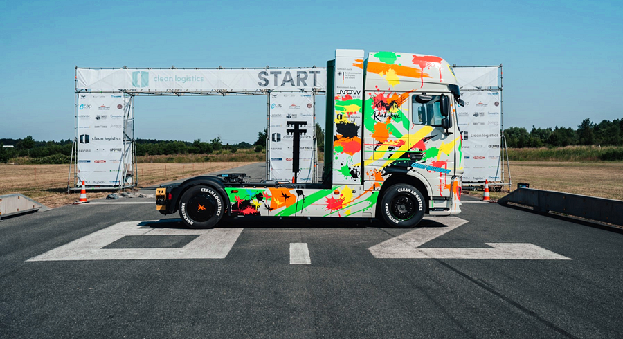 First of 5,000 Hydrogen Lorries   to Hit German Roads in 2023