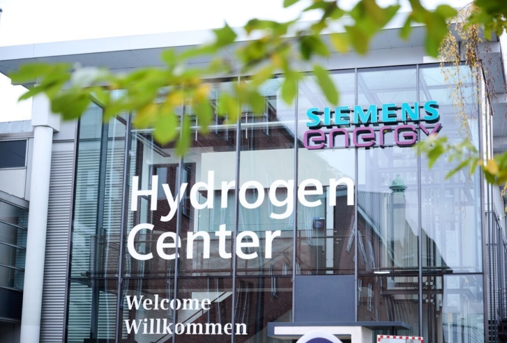 Siemens Energy sees electrolyser sales topping 1 billion euros mid-term