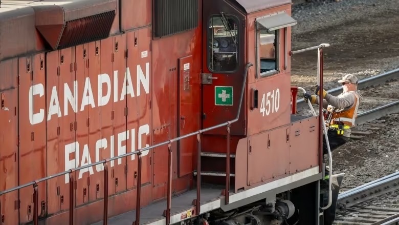 CP Rail Taps Alberta Manufacturer to Increase Fleet of Hydrogen-Powered Trains